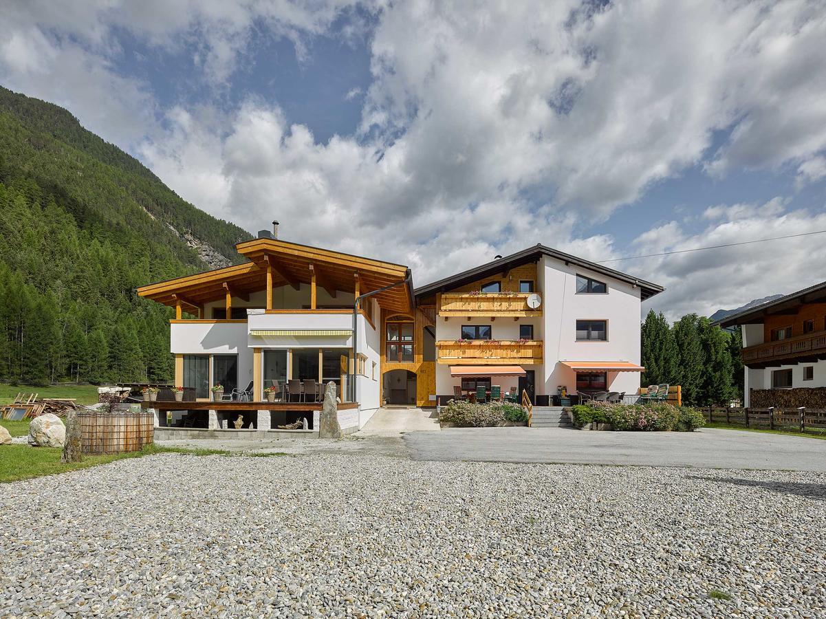 Haus Frieda Villa Längenfeld Eksteriør bilde